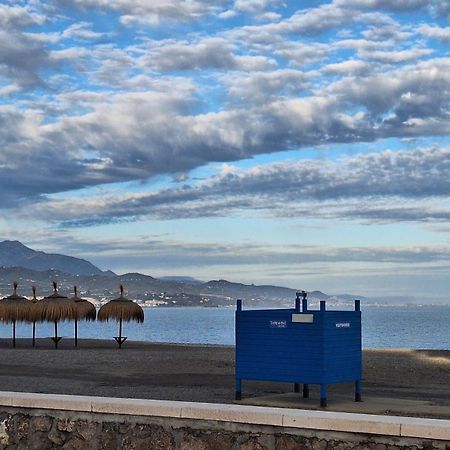 Estudio Amalfi Torre Del Mar Esterno foto