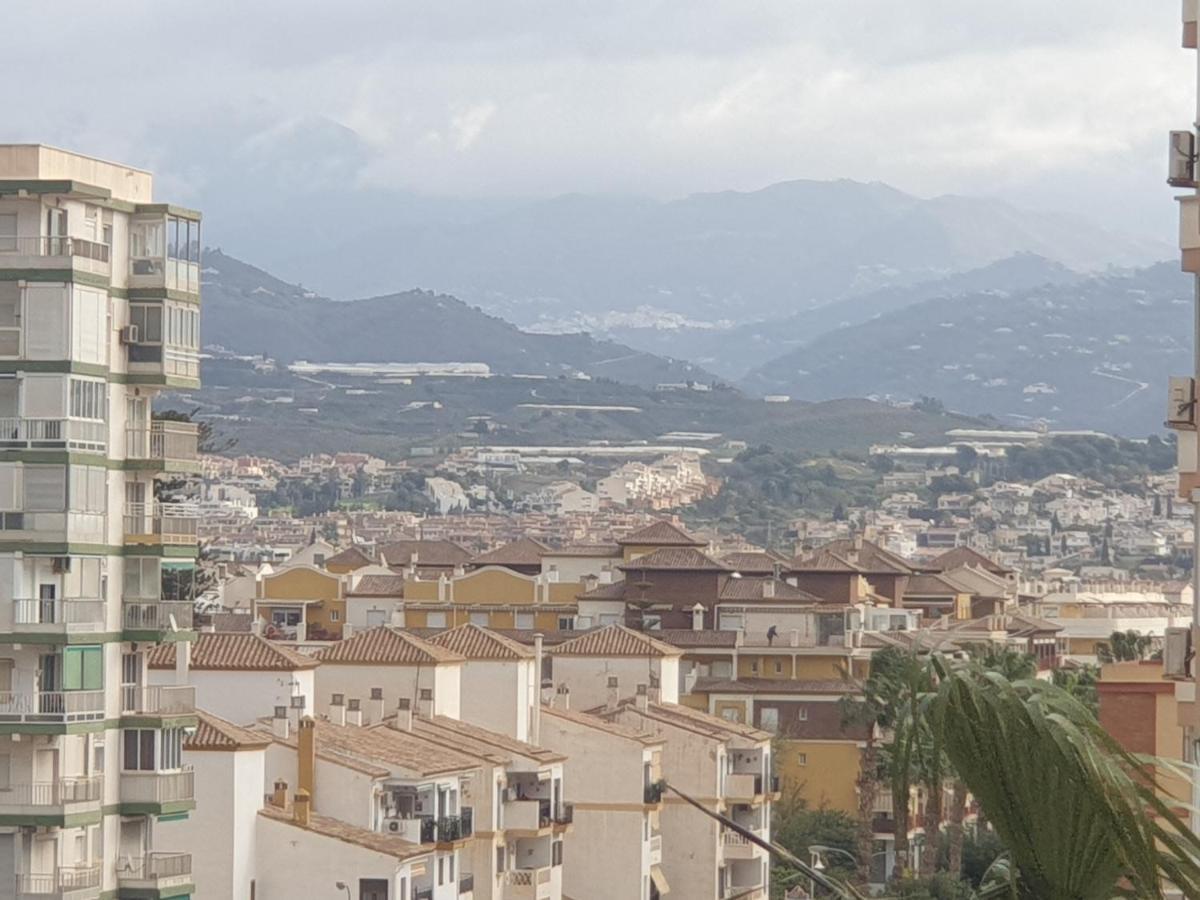 Estudio Amalfi Torre Del Mar Esterno foto