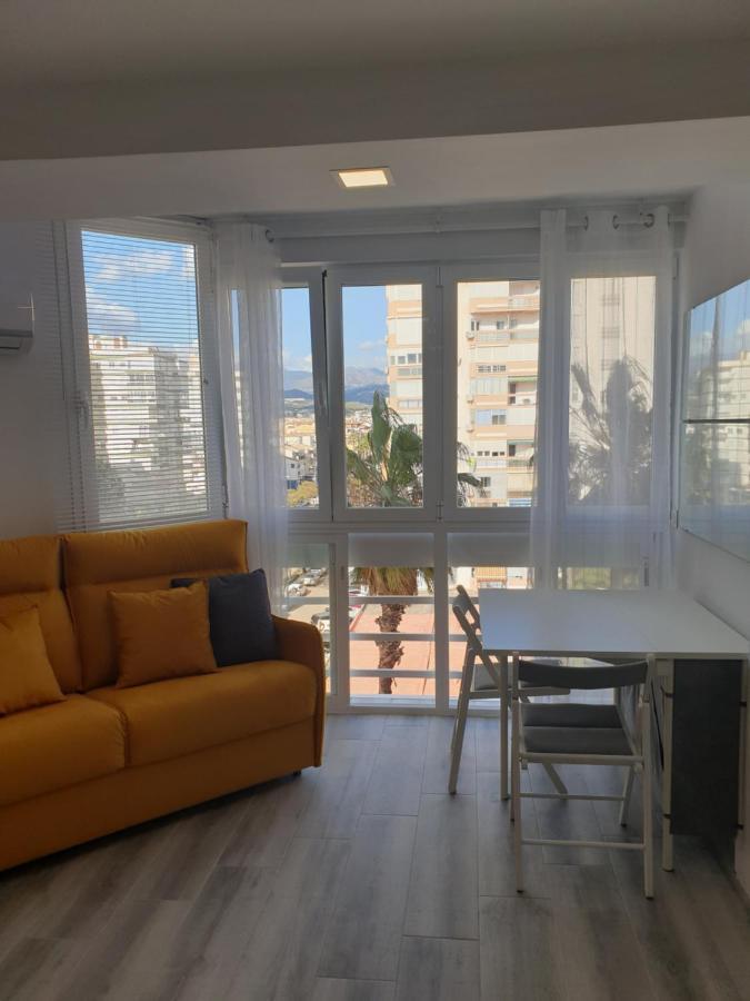 Estudio Amalfi Torre Del Mar Esterno foto